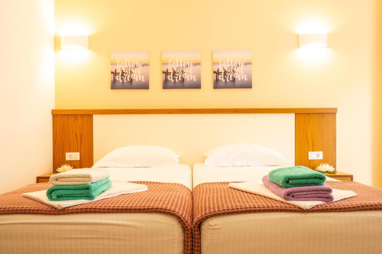 Sofia's Cozy 3* Himara